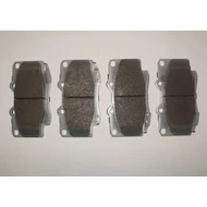 Toyota HiLux 06-16 első fékbetét készlet